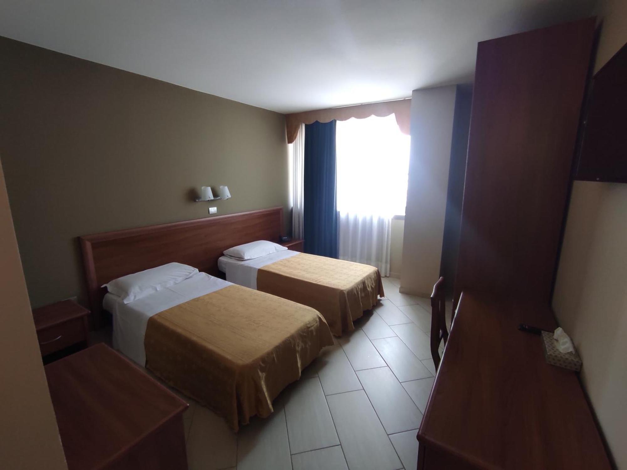 Standard Hotel Udine Pradamano Esterno foto
