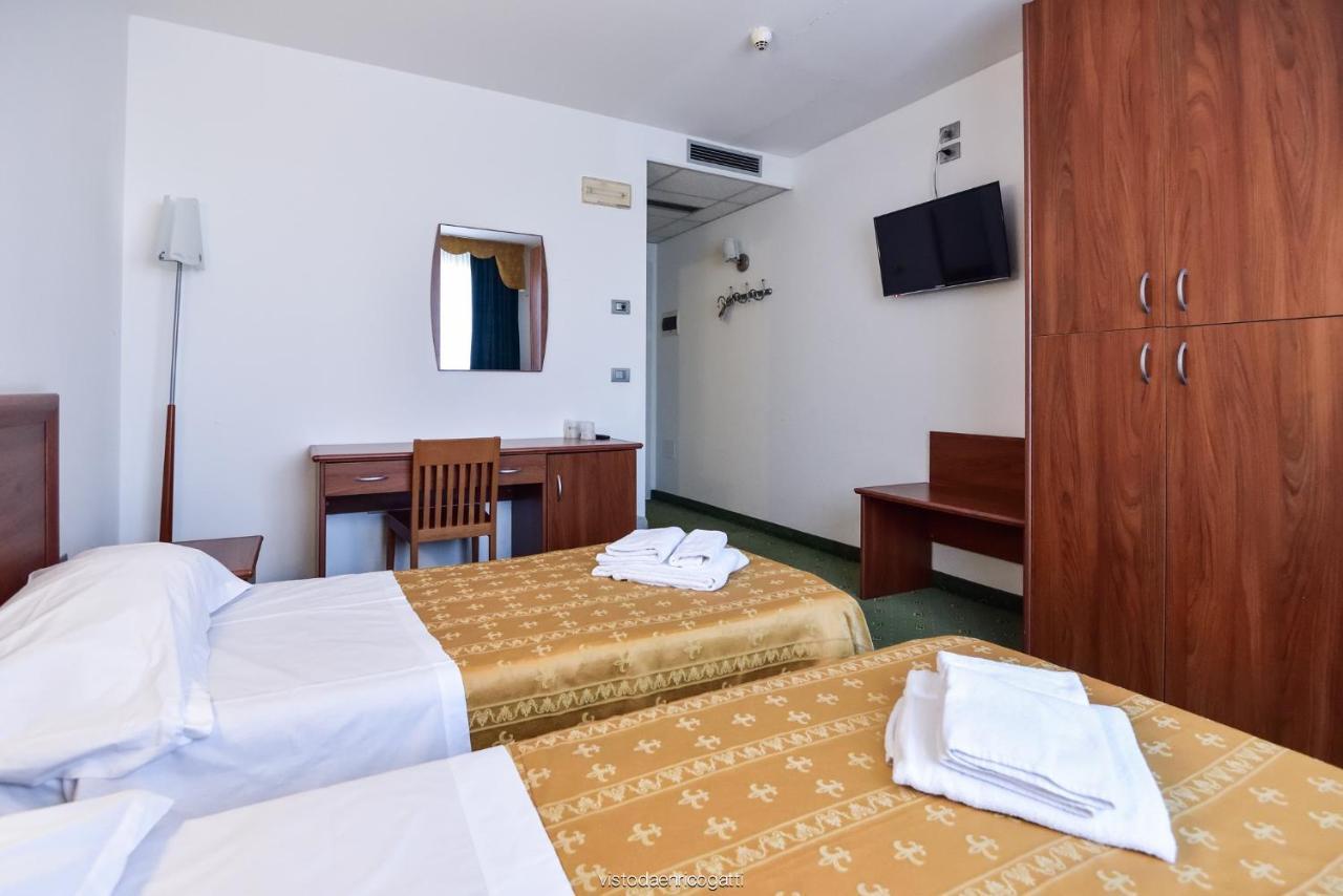 Standard Hotel Udine Pradamano Esterno foto